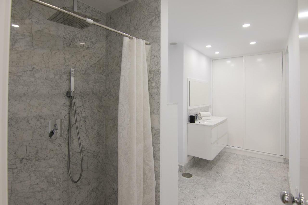 Homeforguest Stylish And Modern Apartment Overlooking Las Canteras ลาสปัลมาส เด กรานคานาเรีย ภายนอก รูปภาพ