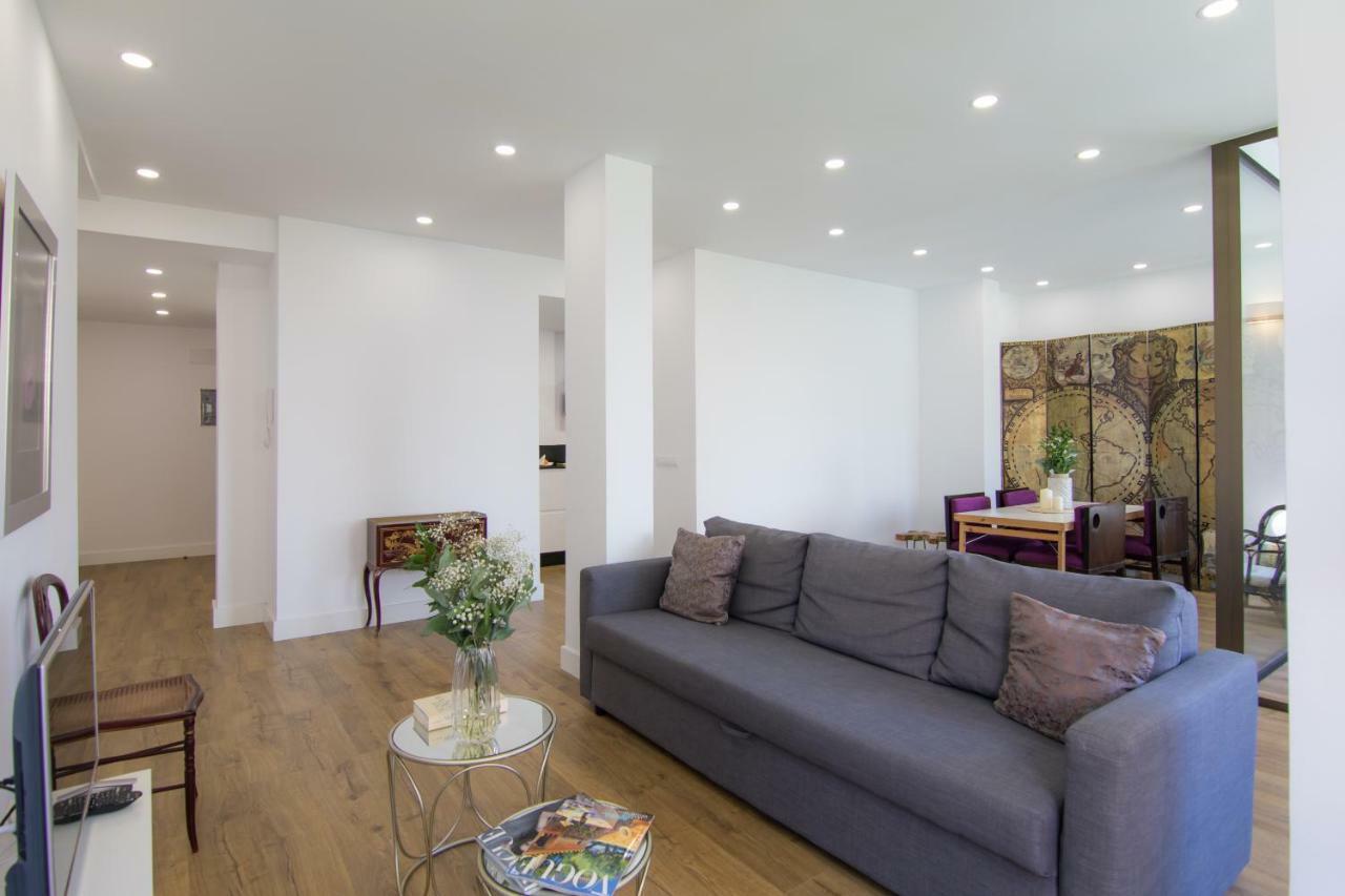 Homeforguest Stylish And Modern Apartment Overlooking Las Canteras ลาสปัลมาส เด กรานคานาเรีย ภายนอก รูปภาพ
