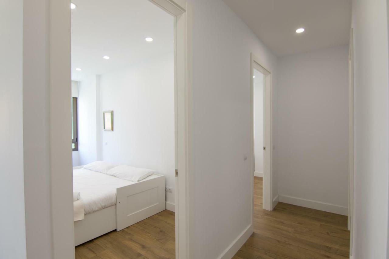 Homeforguest Stylish And Modern Apartment Overlooking Las Canteras ลาสปัลมาส เด กรานคานาเรีย ภายนอก รูปภาพ