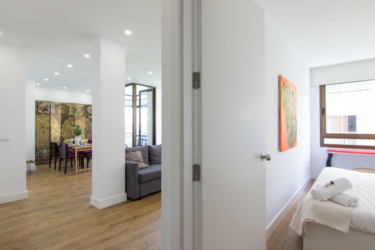 Homeforguest Stylish And Modern Apartment Overlooking Las Canteras ลาสปัลมาส เด กรานคานาเรีย ภายนอก รูปภาพ