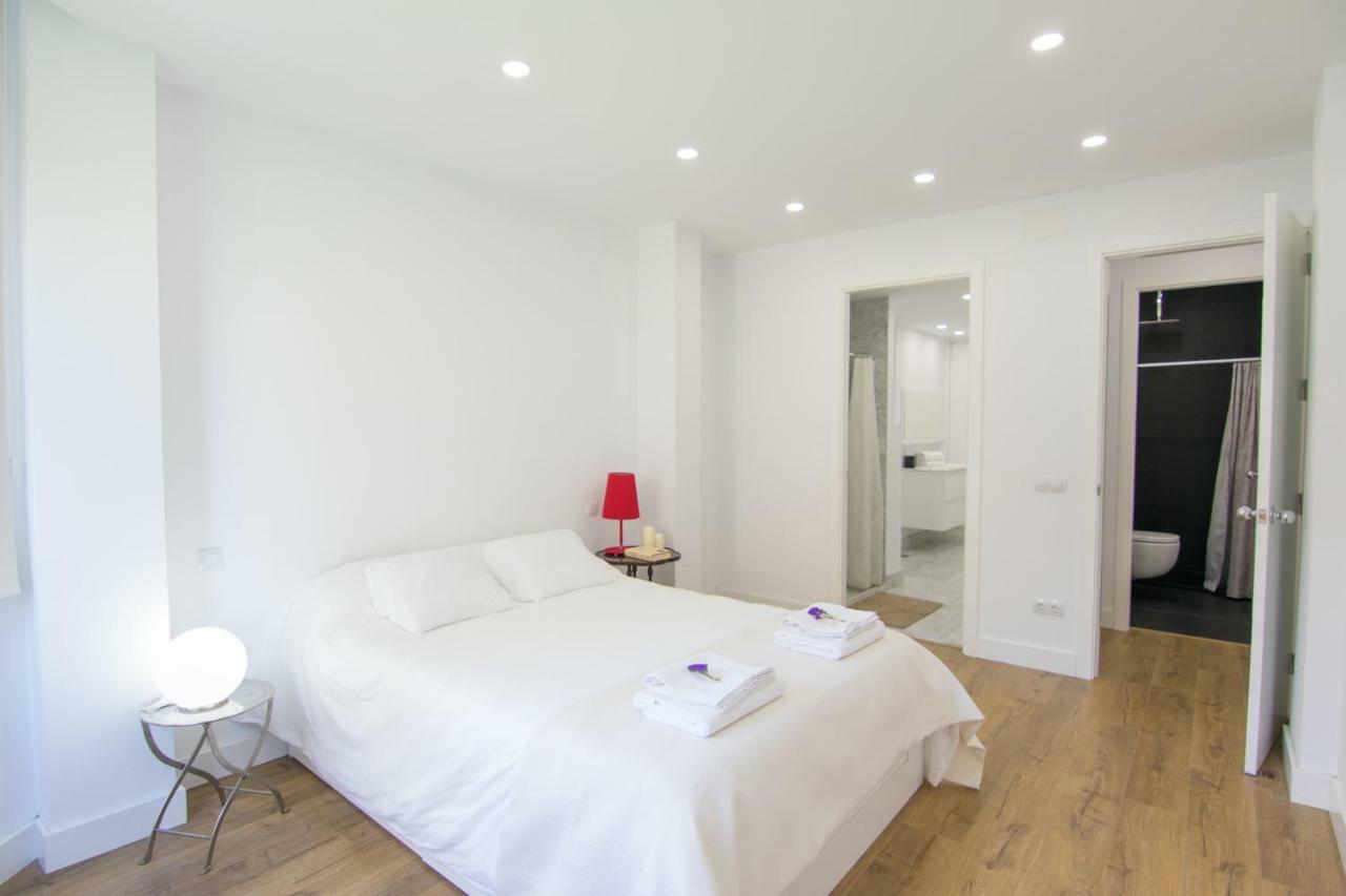 Homeforguest Stylish And Modern Apartment Overlooking Las Canteras ลาสปัลมาส เด กรานคานาเรีย ภายนอก รูปภาพ